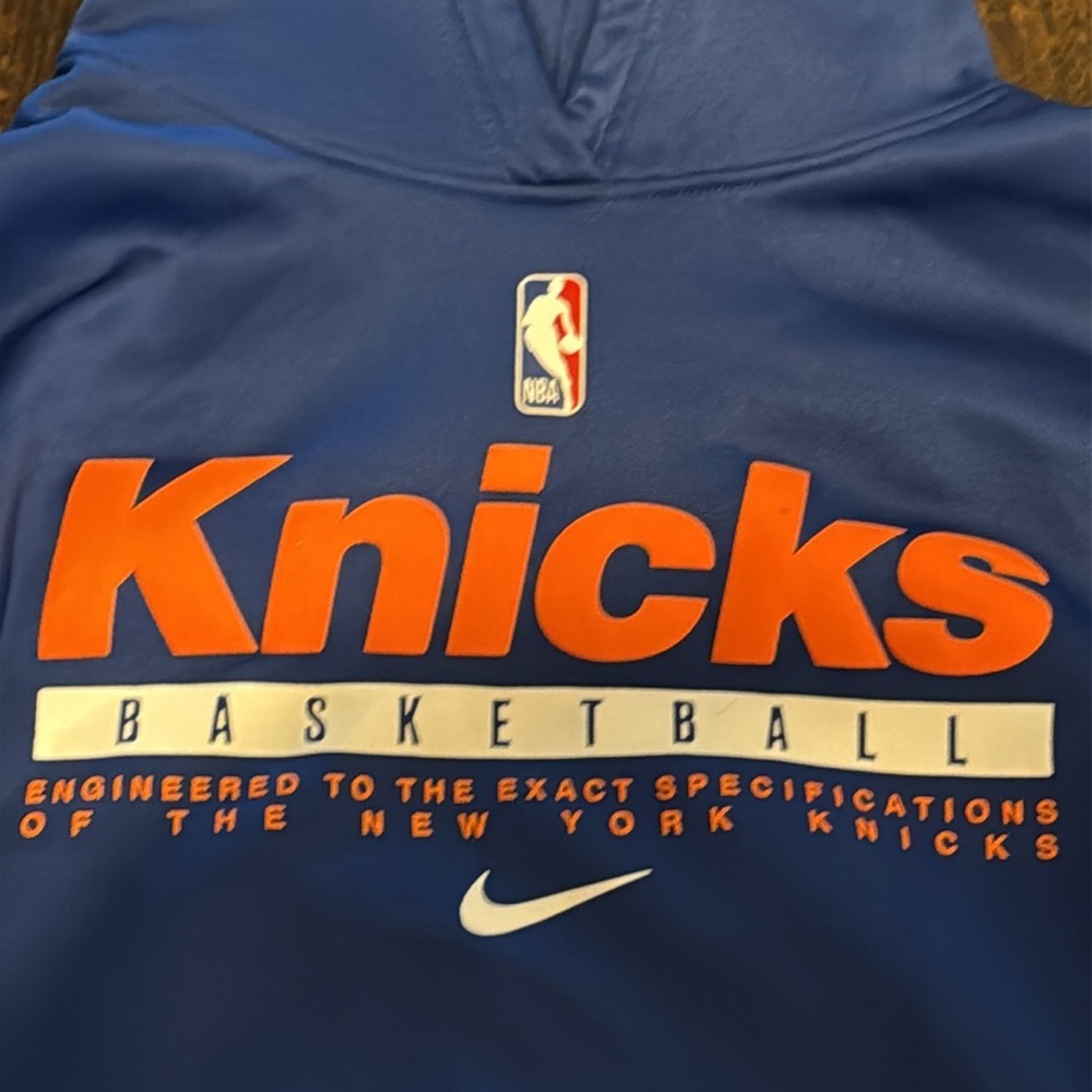 Nike Kids Blue Knicks Hoodie. Youth size medium - Picture 2 of 12